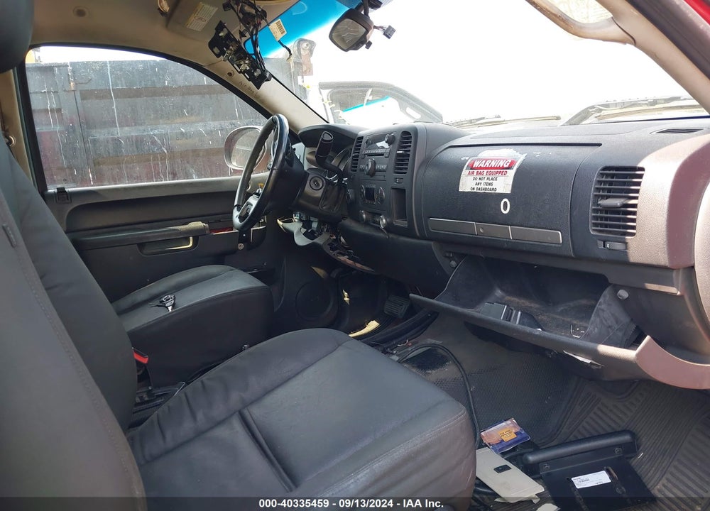 2011 GMC SIERRA 2500HD SLE VIN: 1GT120E86BF244572
