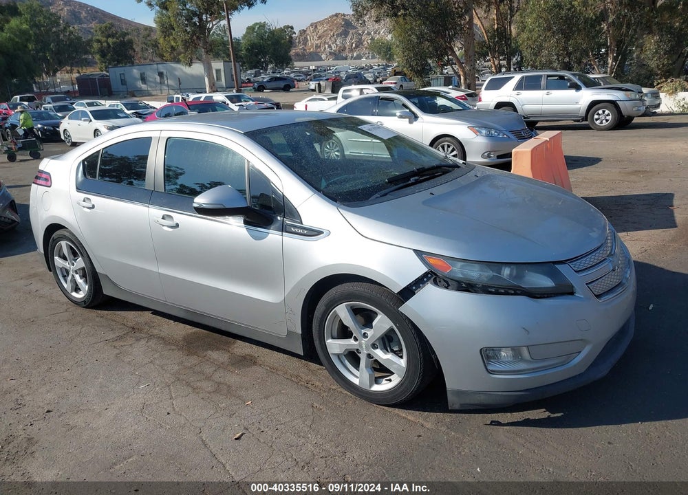2013 CHEVROLET VOLT VIN: 1G1RE6E42DU106089