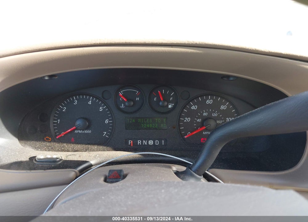 2004 FORD TAURUS SES VIN: 1FAFP55U34G139296