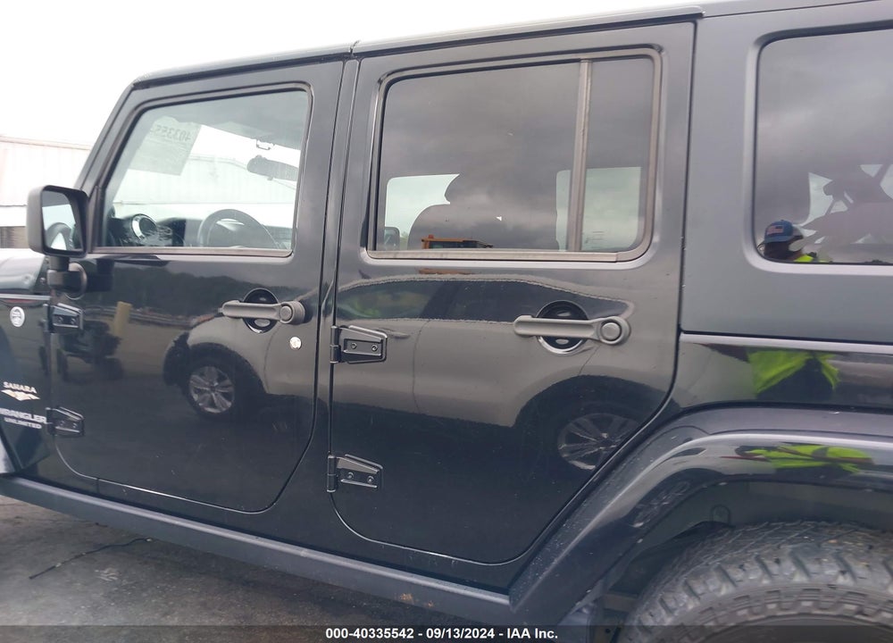 2012 JEEP WRANGLER UNLIMITED SAHARA VIN: 1C4BJWEG1CL229613