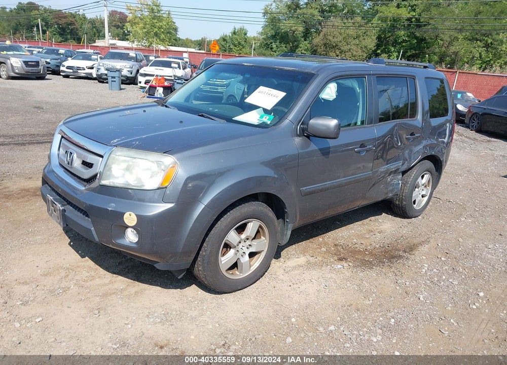 2011 HONDA PILOT EX-L VIN: 5FNYF4H5XBB021676