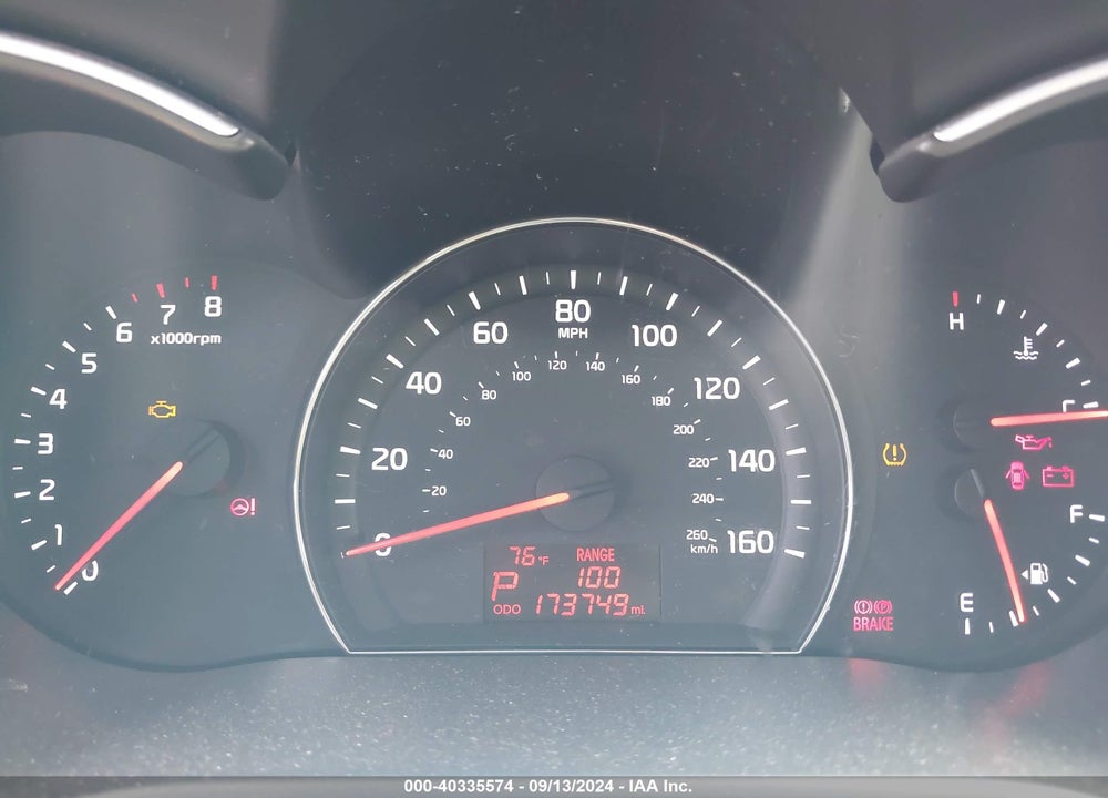 2014 KIA SORENTO LX VIN: 5XYKT3A6XEG437560