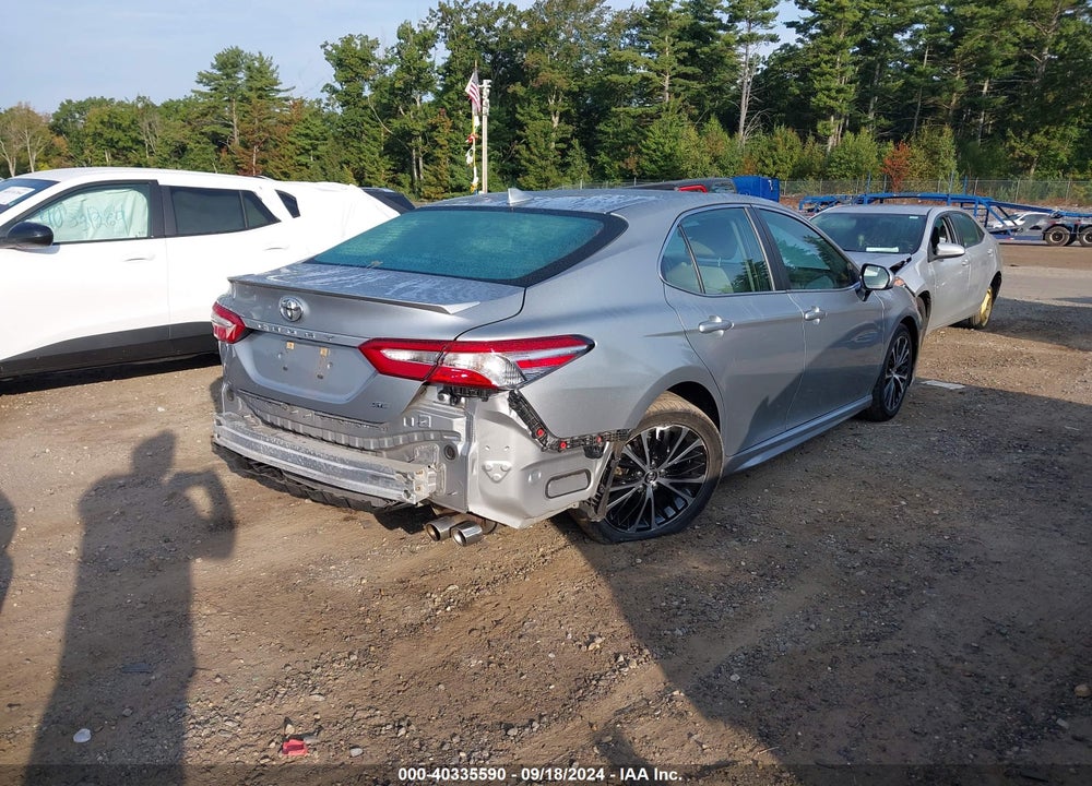 2020 TOYOTA CAMRY SE VIN: 4T1G11AK9LU304194