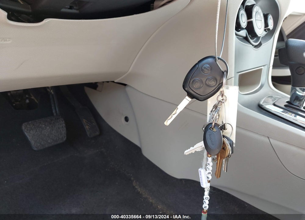2013 FORD FIESTA SE VIN: 3FADP4BJ7DM176529