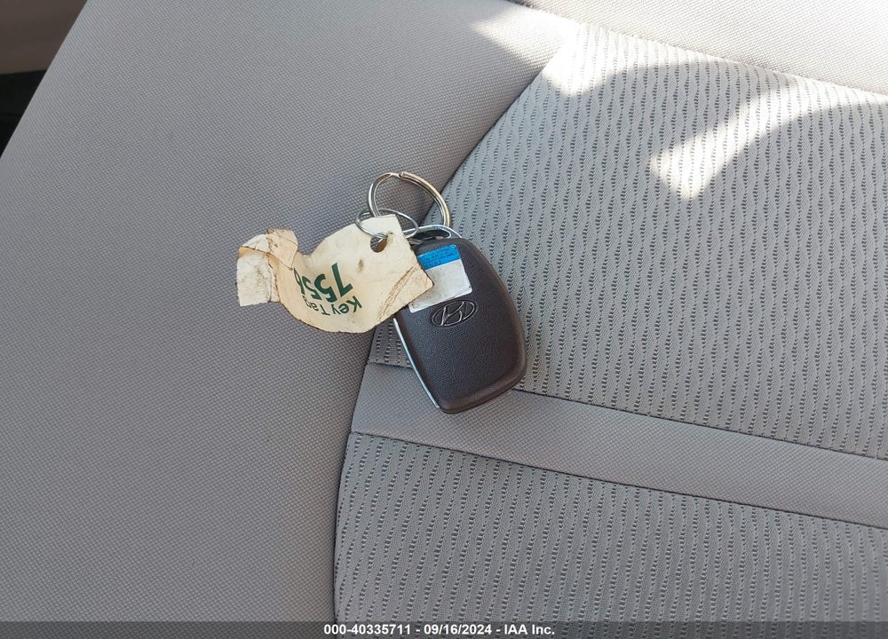 2018 HYUNDAI SONATA SEL VIN: 5NPE34AF4JH626906