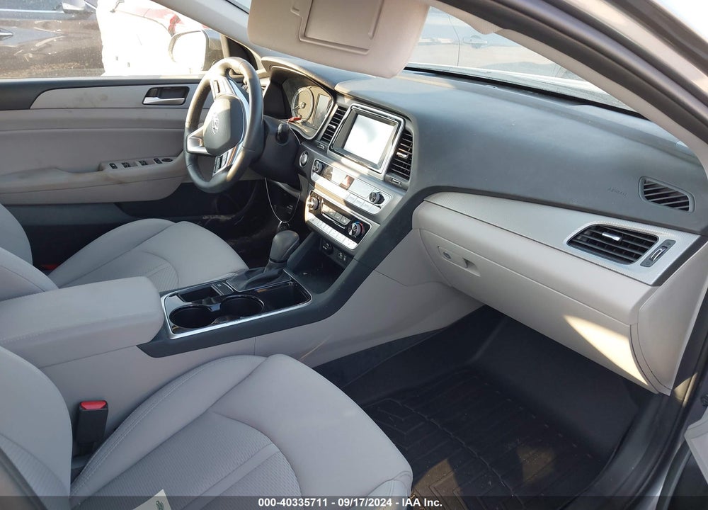 2018 HYUNDAI SONATA SEL VIN: 5NPE34AF4JH626906