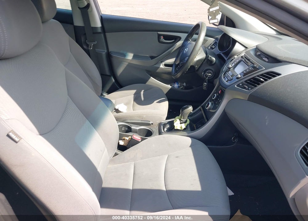 2015 HYUNDAI ELANTRA SE VIN: KMHDH4AE4FU277727