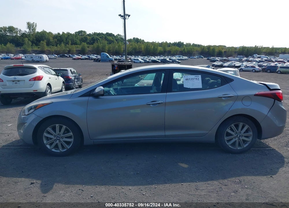 2015 HYUNDAI ELANTRA SE VIN: KMHDH4AE4FU277727