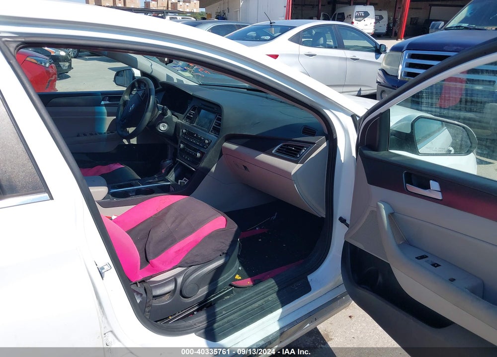 2016 HYUNDAI SONATA SPORT VIN: 5NPE34AF3GH372176
