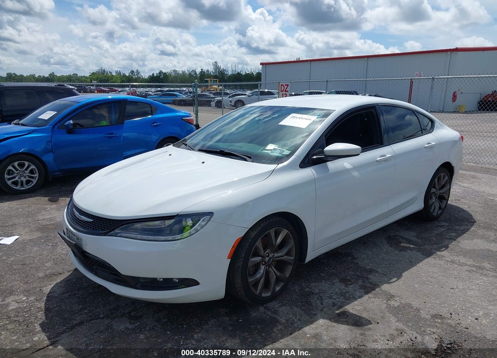 2015 CHRYSLER 200 S VIN: 1C3CCCDG1FN627769