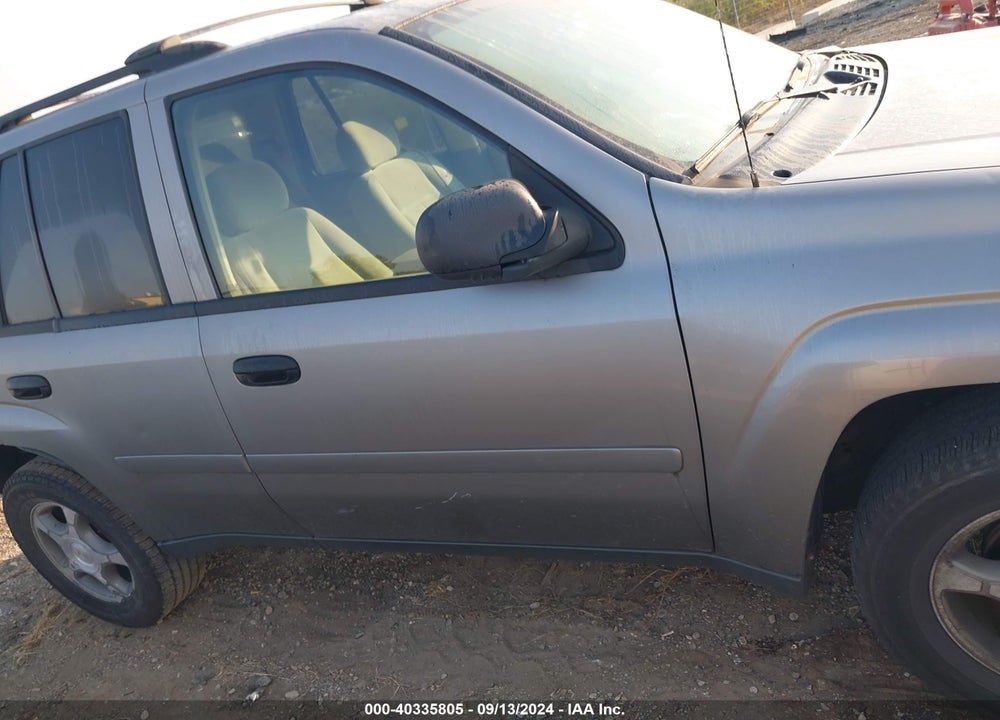 2006 CHEVROLET TRAILBLAZER LS VIN: 1GNDS13S262322447