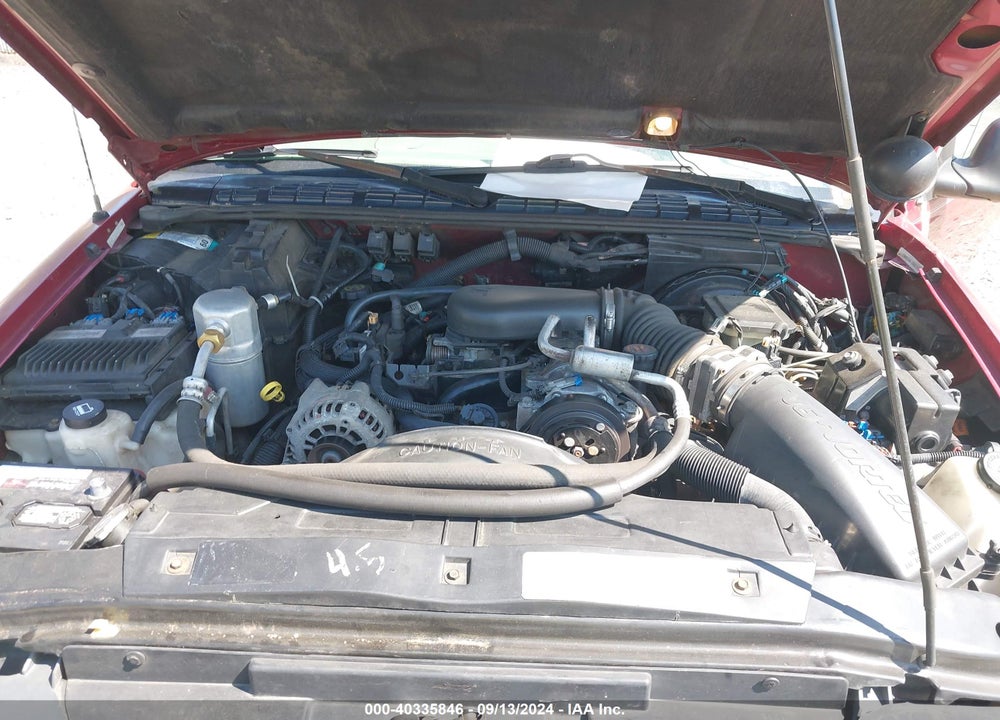 1997 GMC JIMMY SL VIN: 1GKDT13W2V2570225