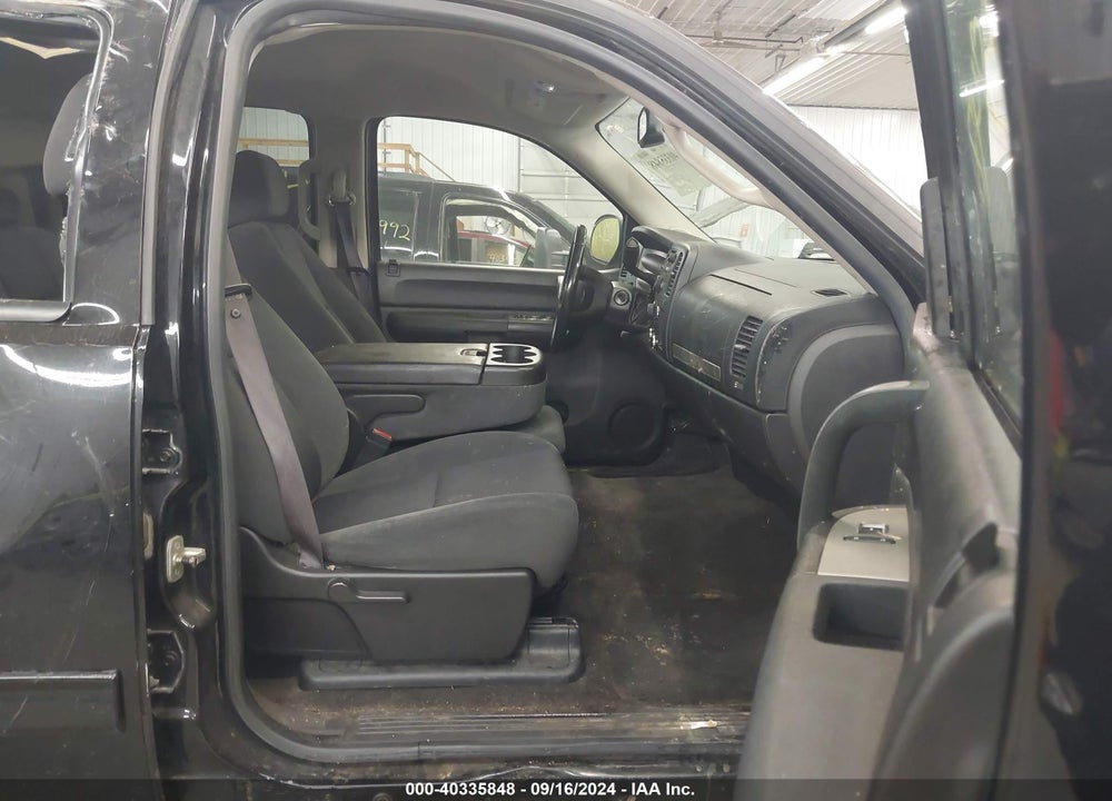 2009 CHEVROLET SILVERADO 1500 LT VIN: 3GCEK23349G285599