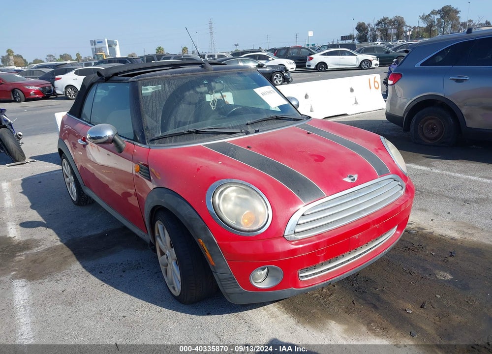 2009 MINI COOPER VIN: WMWMR335X9TU95672