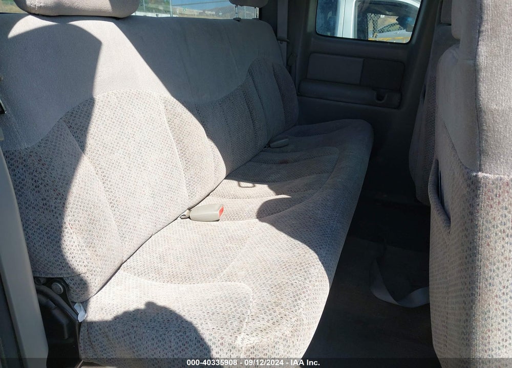 1999 CHEVROLET SILVERADO 1500 LS VIN: 2GCEC19T7X1168961