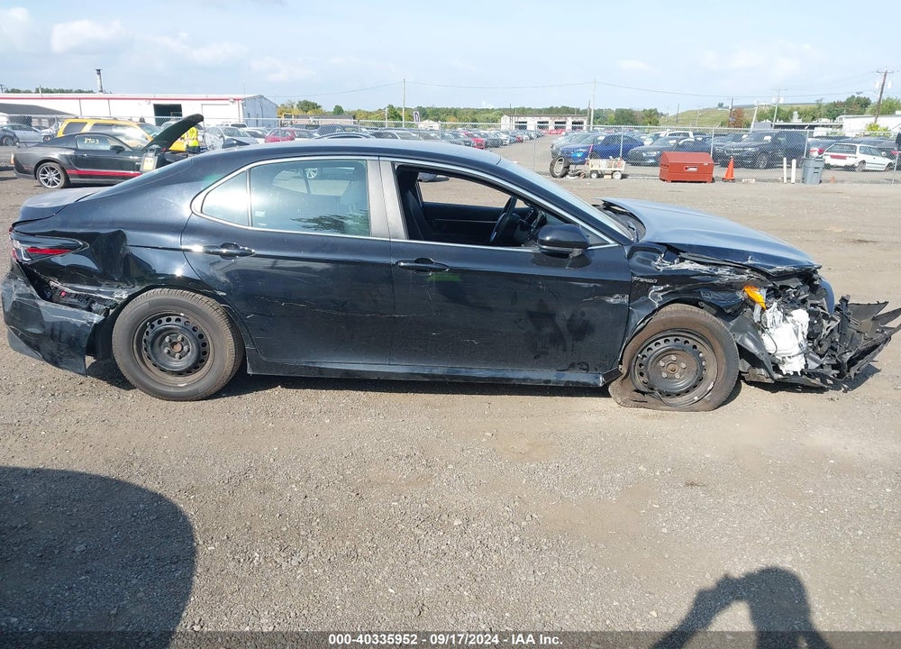2021 TOYOTA CAMRY LE HYBRID VIN: 4T1C31AK8MU023157
