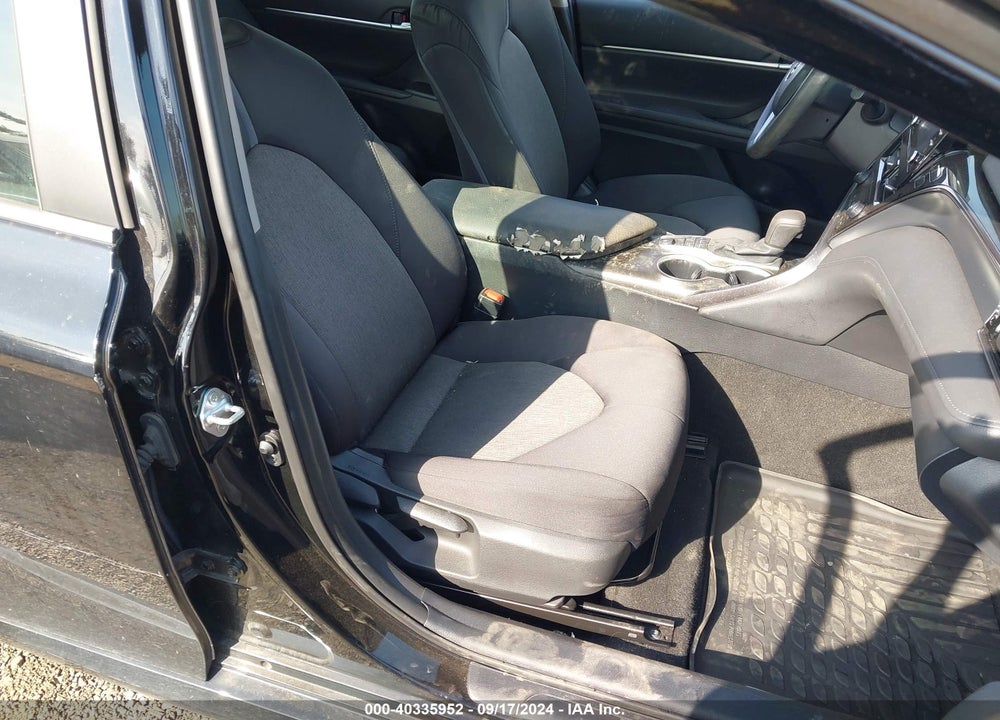 2021 TOYOTA CAMRY LE HYBRID VIN: 4T1C31AK8MU023157