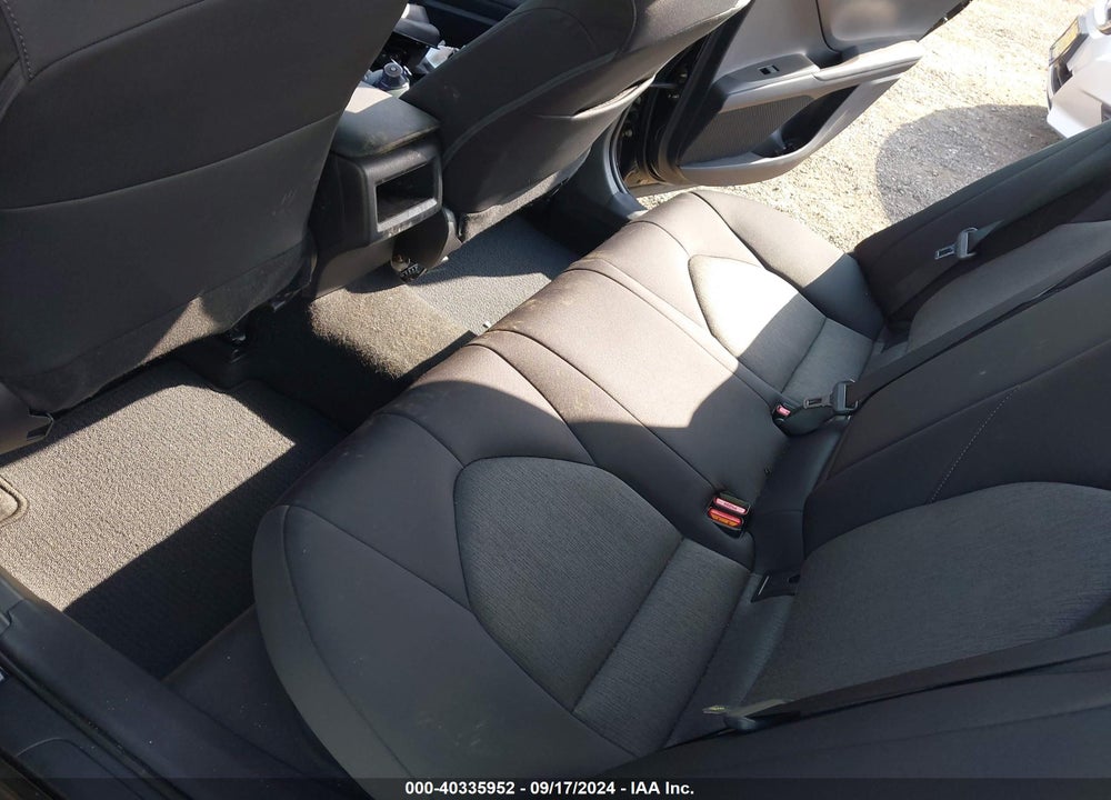 2021 TOYOTA CAMRY LE HYBRID VIN: 4T1C31AK8MU023157