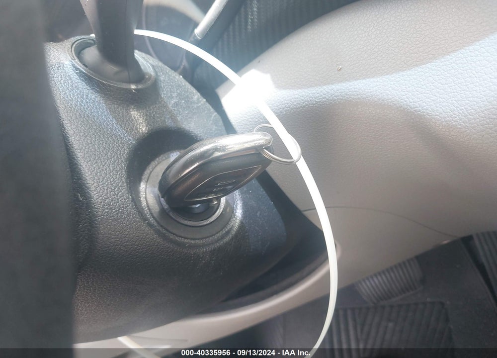 2019 HYUNDAI TUCSON SE VIN: KM8J23A42KU870129