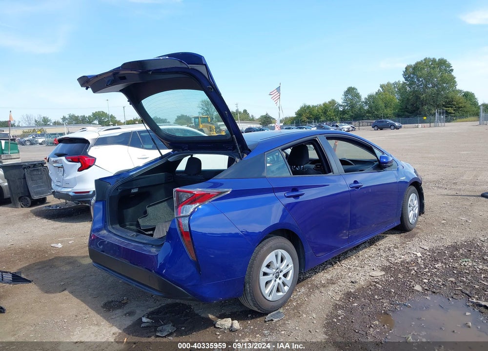2018 TOYOTA PRIUS ONE VIN: JTDKBRFU1J3589092