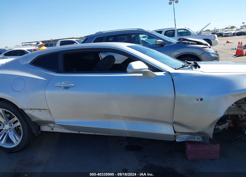 2017 CHEVROLET CAMARO 1LT VIN: 1G1FB1RSXH0192112