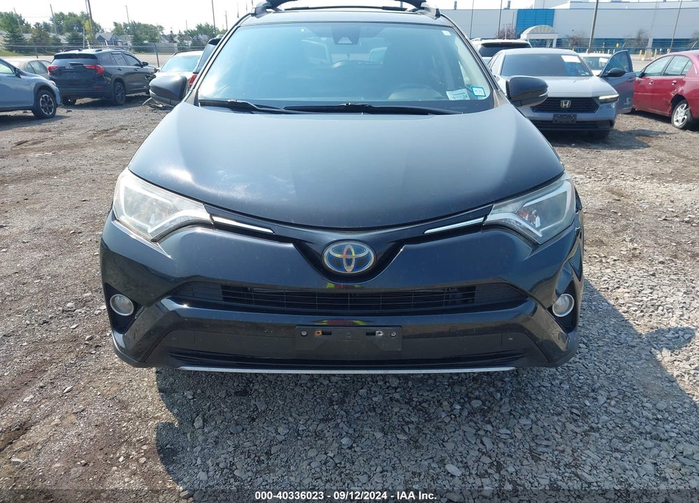 2018 TOYOTA RAV4 HYBRID XLE VIN: JTMRJREV4JD183104
