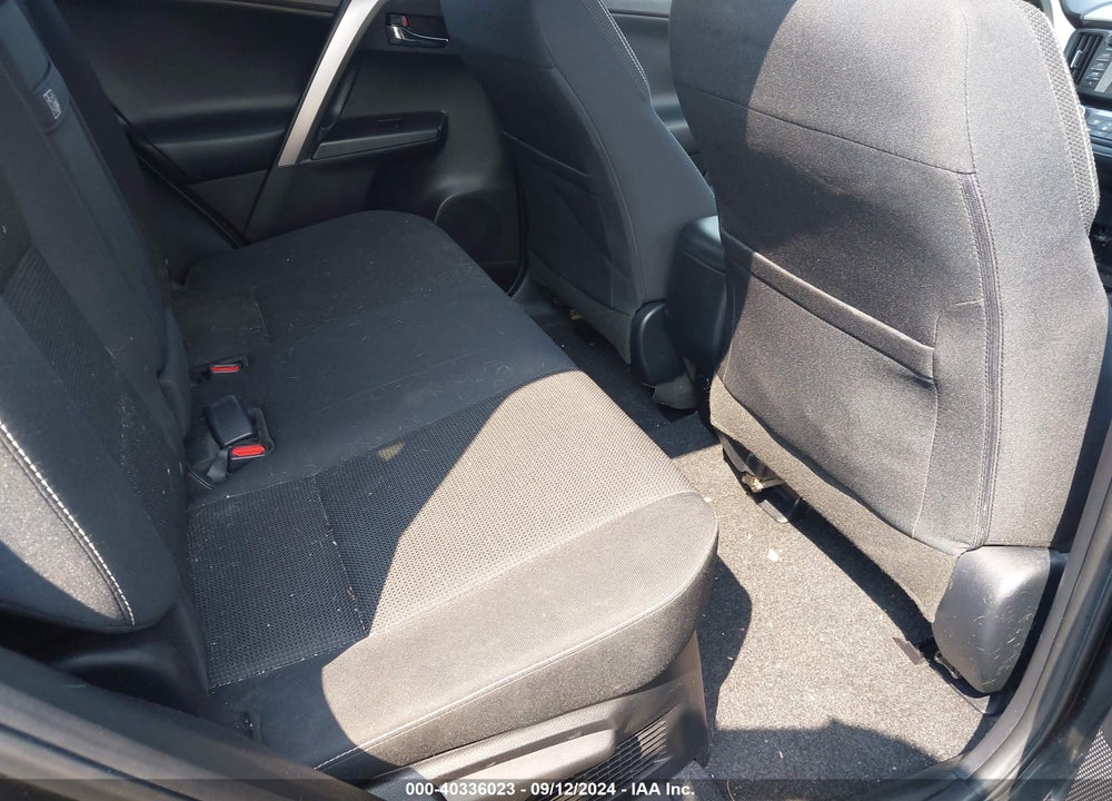 2018 TOYOTA RAV4 HYBRID XLE VIN: JTMRJREV4JD183104