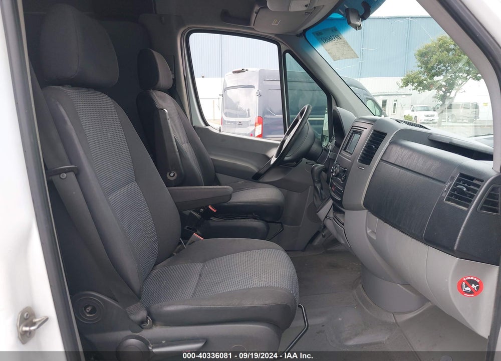 2010 MERCEDES-BENZ SPRINTER VAN 2500 HIGH ROOF VIN: WD3PE8CC3A5442855