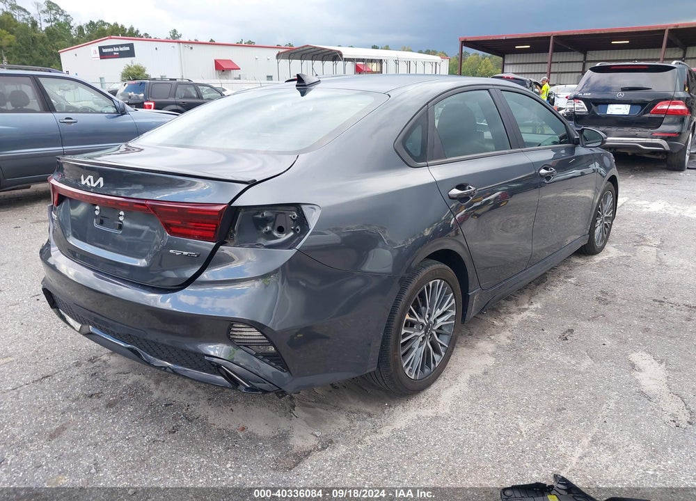 2022 KIA FORTE GT LINE VIN: 3KPF54AD2NE489083