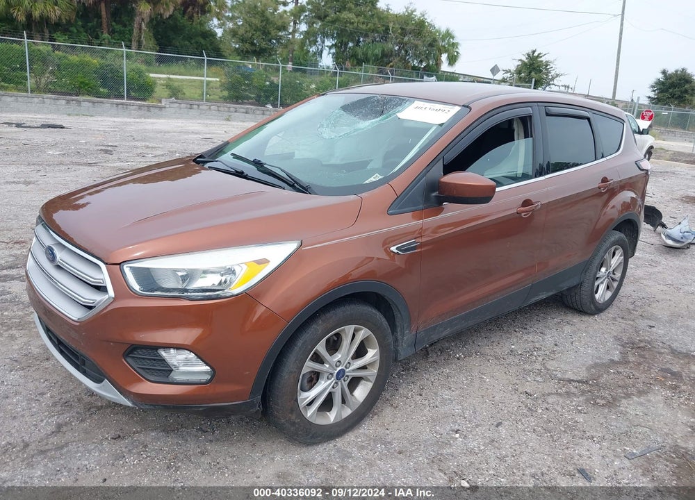 2017 FORD ESCAPE SE VIN: 1FMCU9GD0HUC46139