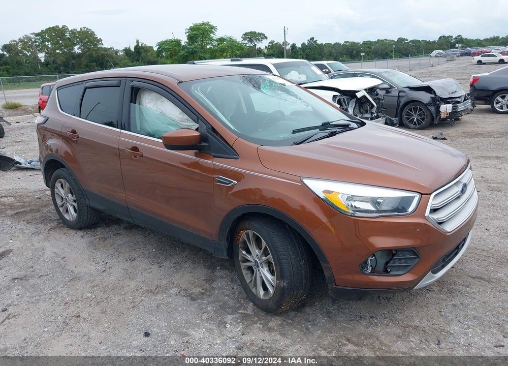 2017 FORD ESCAPE SE VIN: 1FMCU9GD0HUC46139