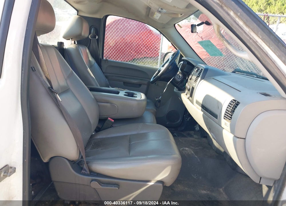 2011 CHEVROLET SILVERADO 1500 WORK TRUCK VIN: 1GCNCPEX1BZ151567