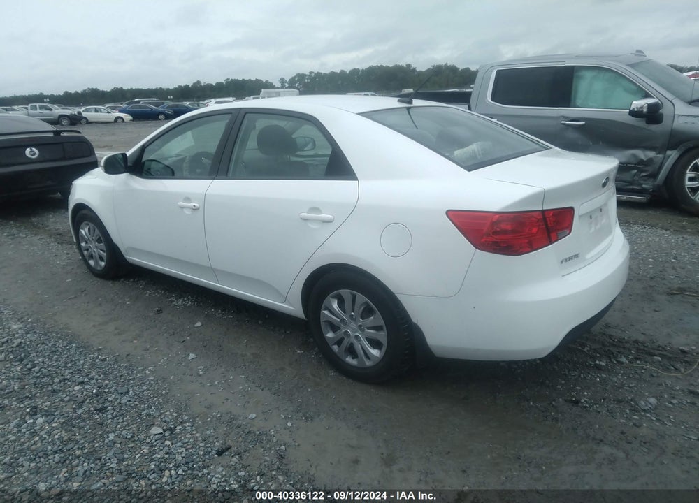 2013 KIA FORTE EX VIN: KNAFU4A26D5731222
