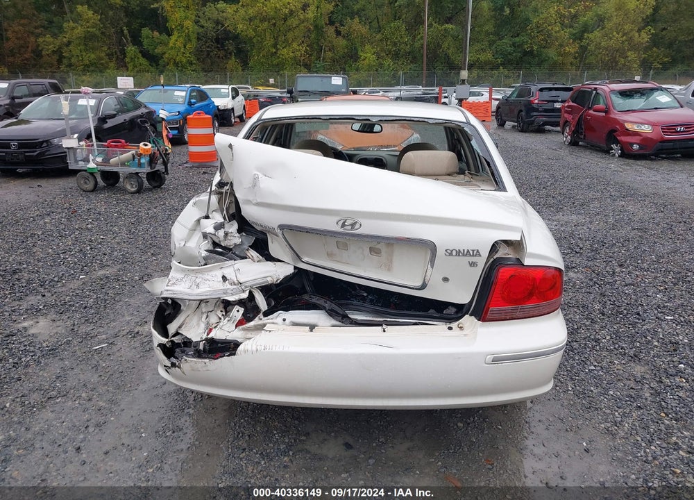 2005 HYUNDAI SONATA GLS/LX VIN: KMHWF35H35A149444