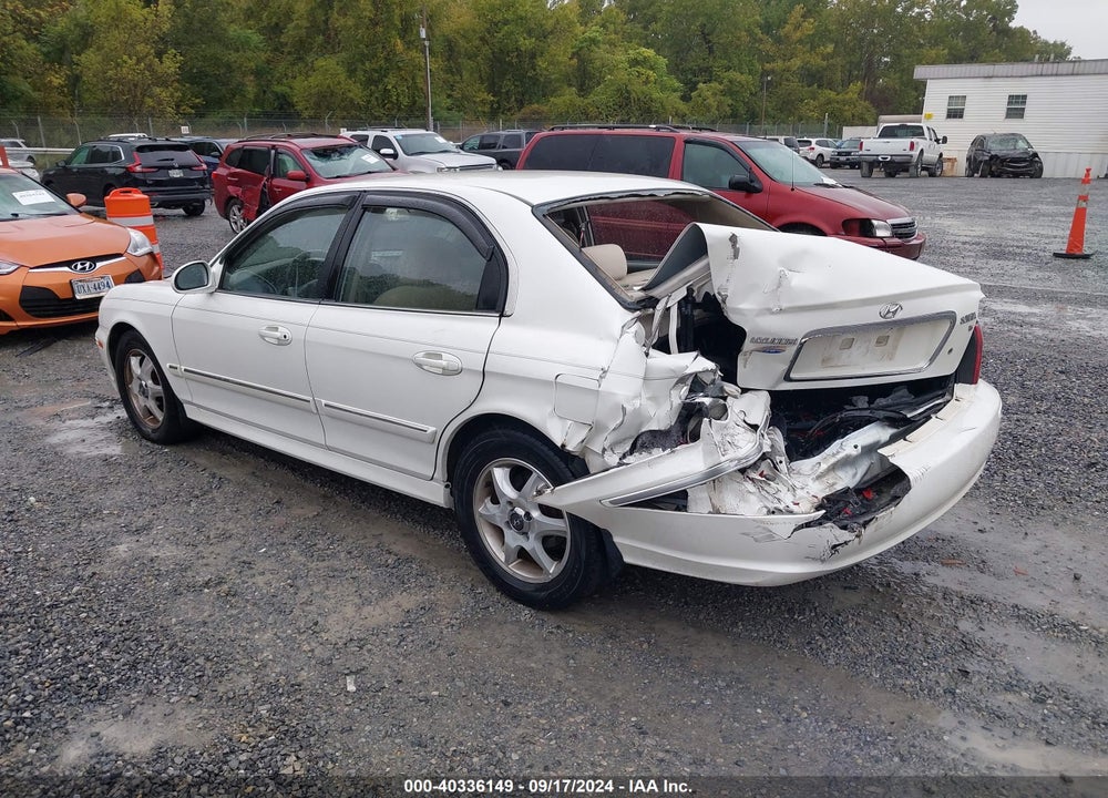 2005 HYUNDAI SONATA GLS/LX VIN: KMHWF35H35A149444