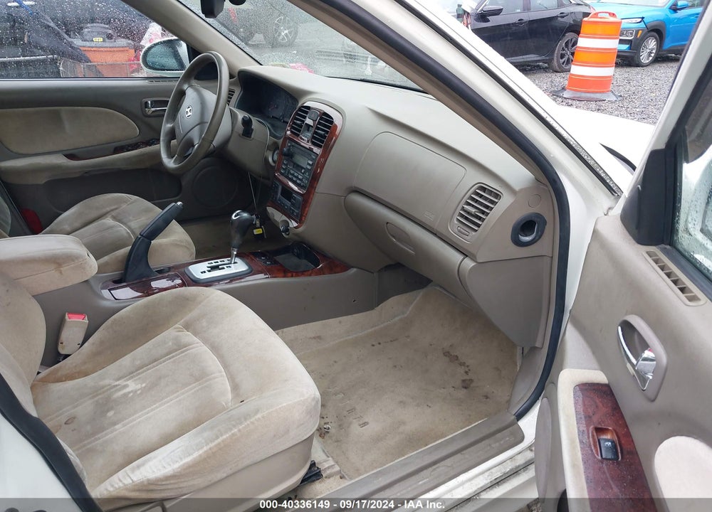 2005 HYUNDAI SONATA GLS/LX VIN: KMHWF35H35A149444