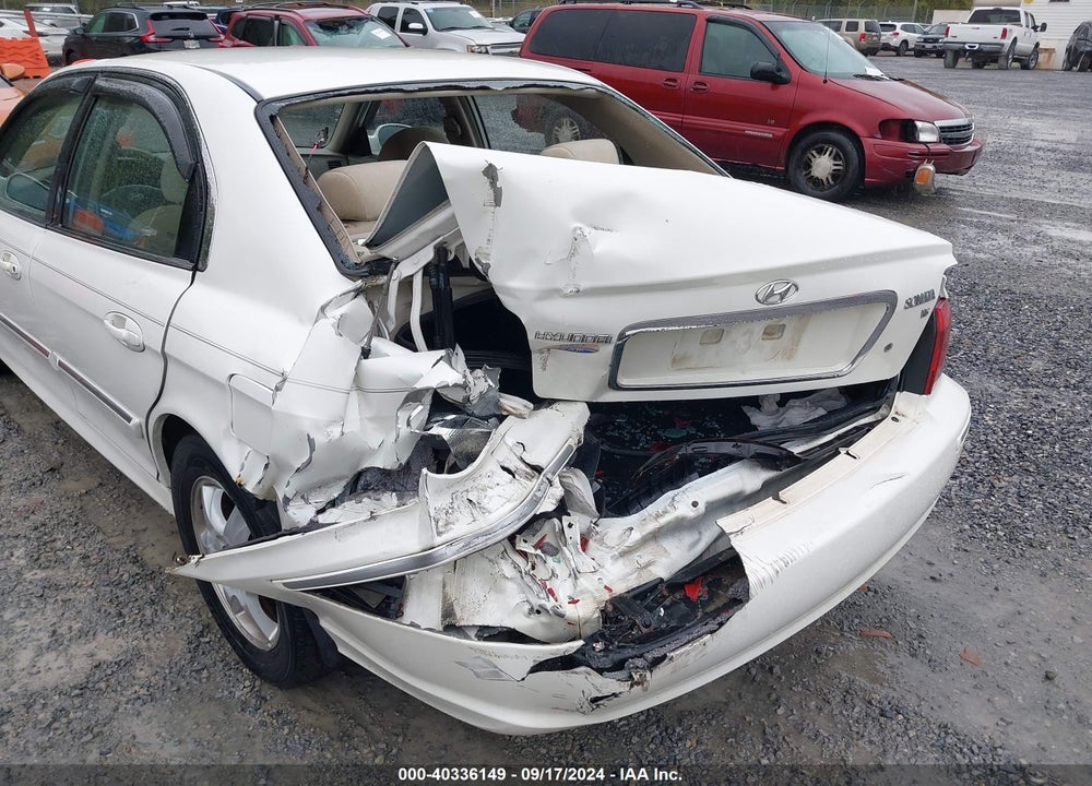 2005 HYUNDAI SONATA GLS/LX VIN: KMHWF35H35A149444