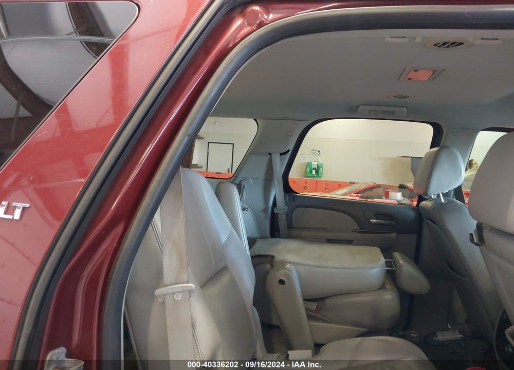 2008 CHEVROLET TAHOE LT VIN: 1GNFK13038J187396