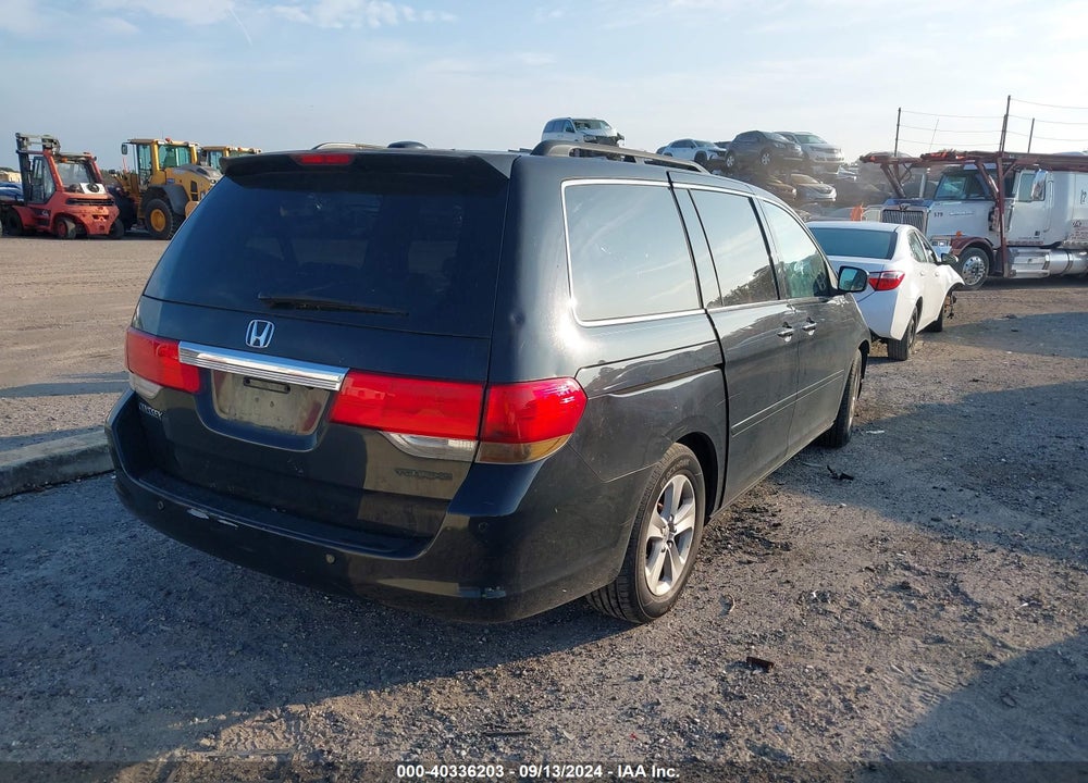 2008 HONDA ODYSSEY TOURING VIN: 5FNRL38938B101887