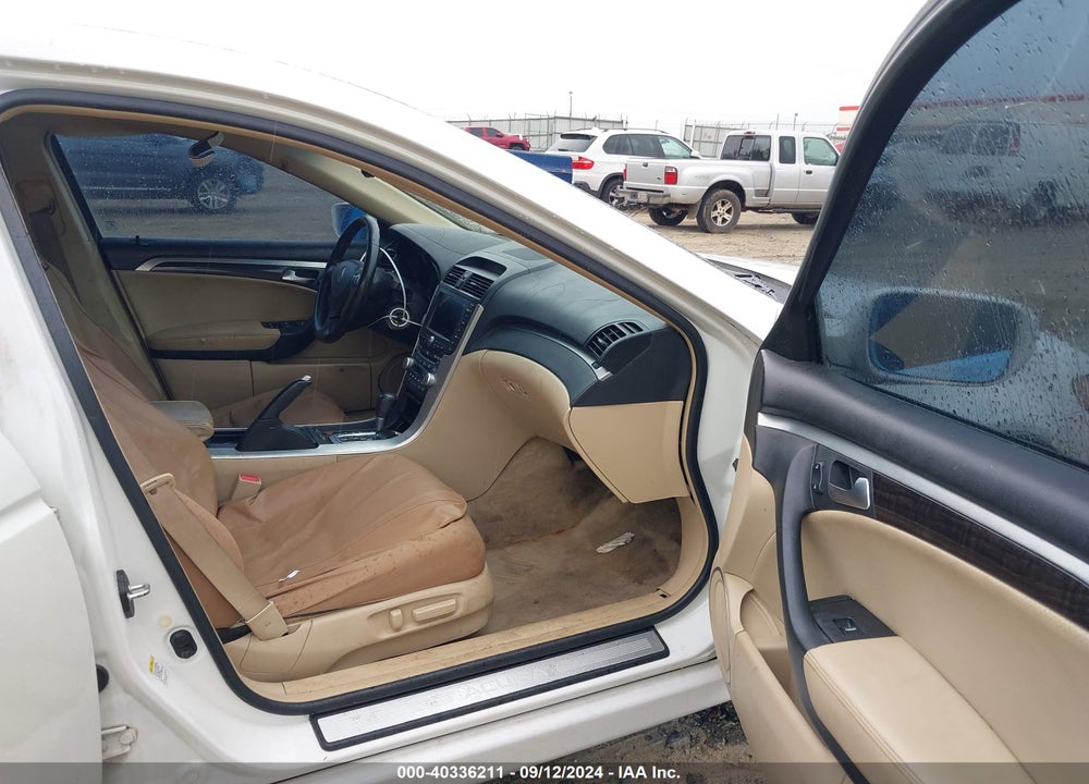 2008 ACURA TL 3.2 VIN: 19UUA66268A014390
