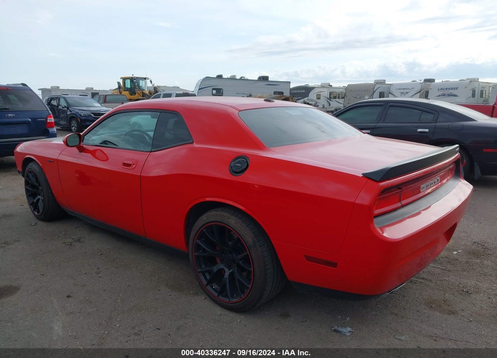 2010 DODGE CHALLENGER VIN: 2B3CJ7DW2AH112072