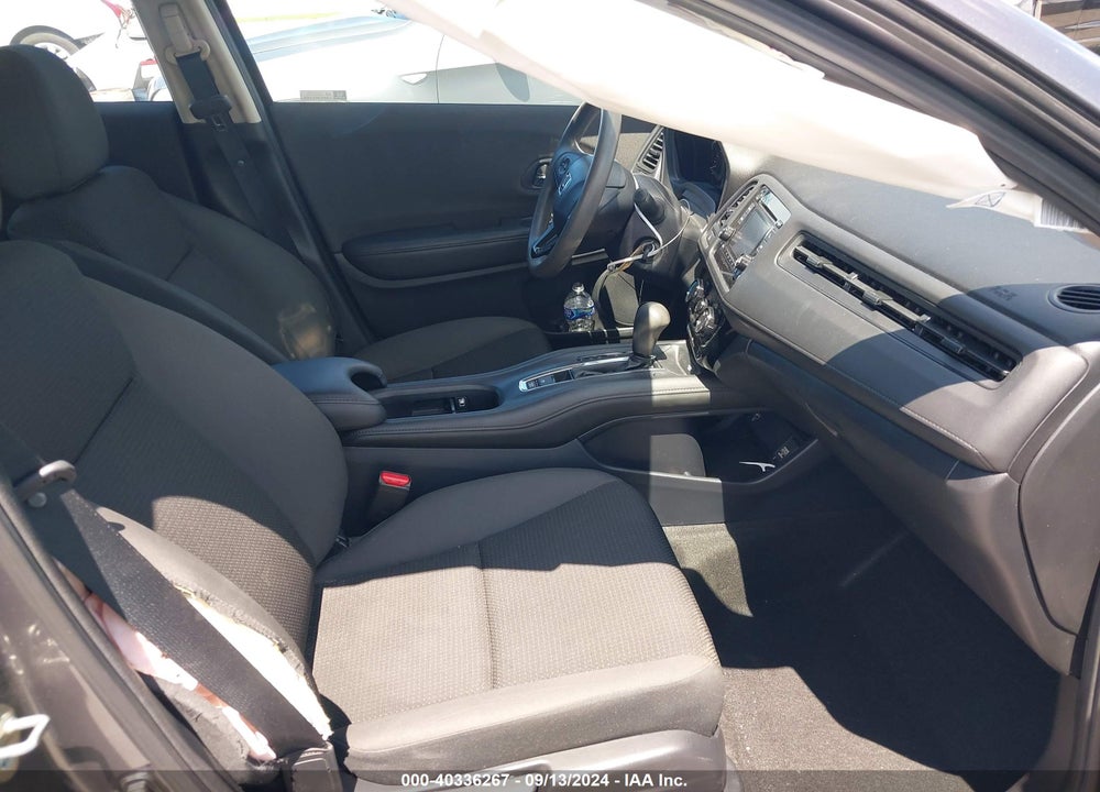 2020 HONDA HR-V 2WD LX VIN: 3CZRU5H39LM702157