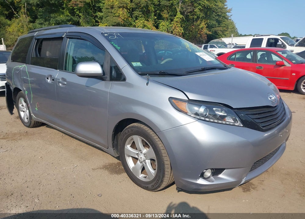 2011 TOYOTA SIENNA LE V6 VIN: 5TDKK3DC9BS042482