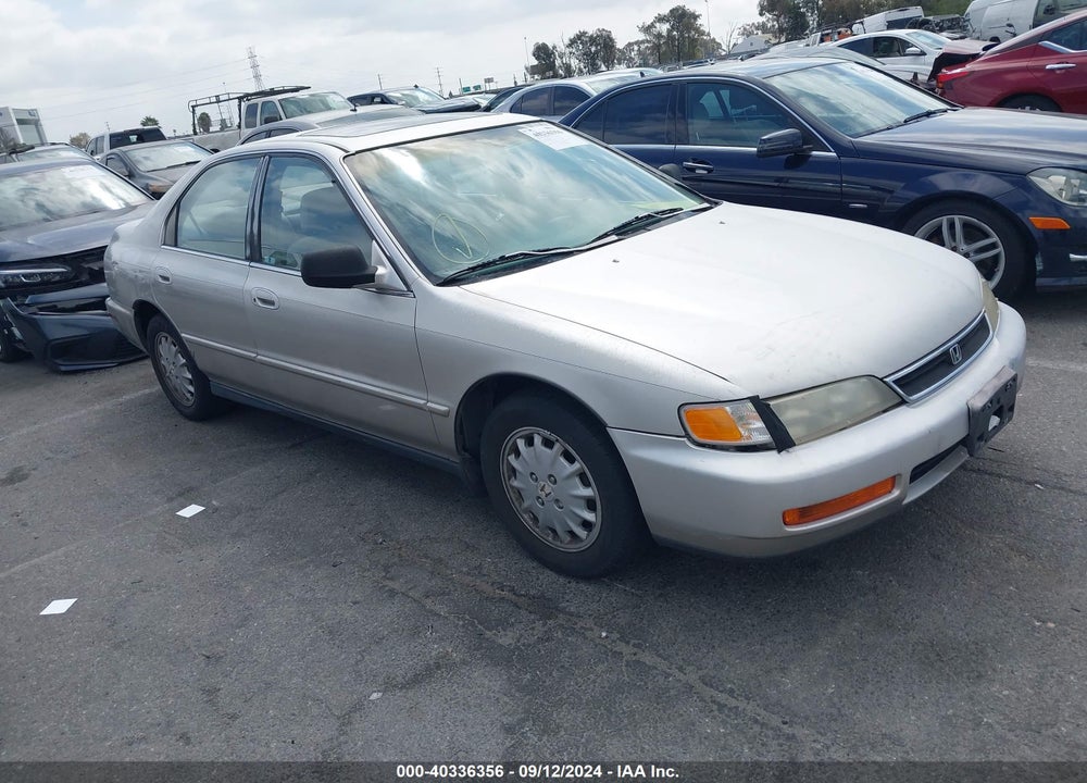 1996 HONDA ACCORD EX/EX-R VIN: 1HGCD5653TA120893