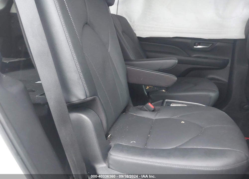 2024 TOYOTA GRAND HIGHLANDER HYBRID LIMITED VIN: 5TDACAB50RS014324