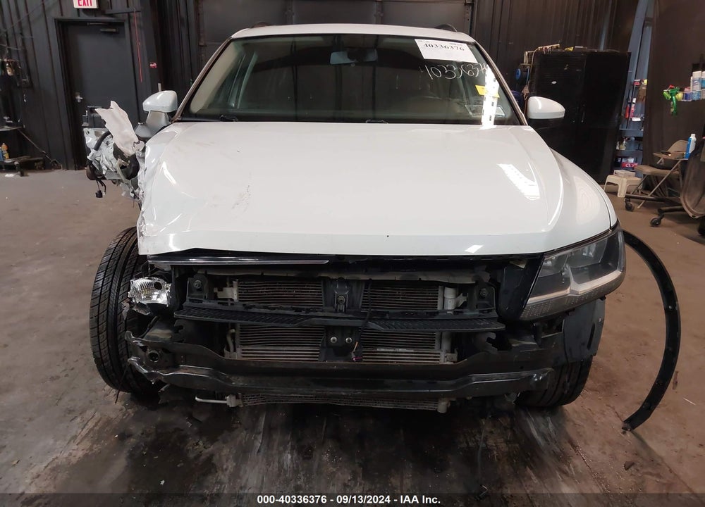 2018 VOLKSWAGEN TIGUAN 2.0T SE/2.0T SEL VIN: 3VV2B7AXXJM098333
