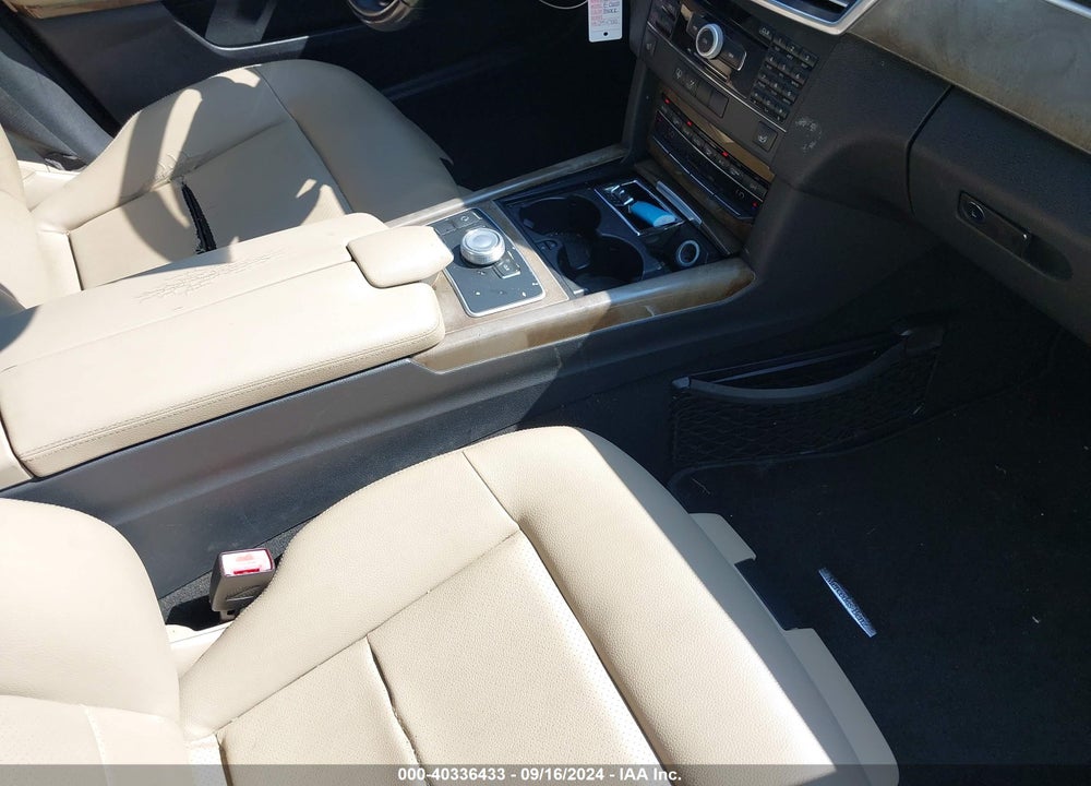 2010 MERCEDES-BENZ E 350 4MATIC VIN: WDDHF8HB2AA094700