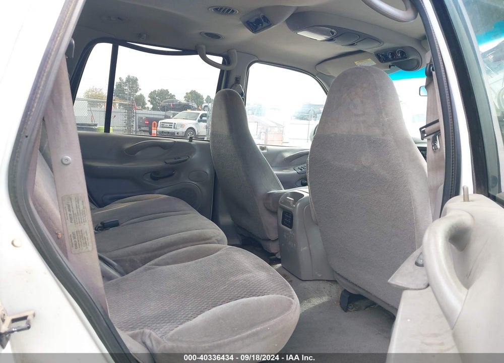 1998 FORD EXPEDITION EDDIE BAUER/XLT VIN: 1FMRU17L5WLB72156