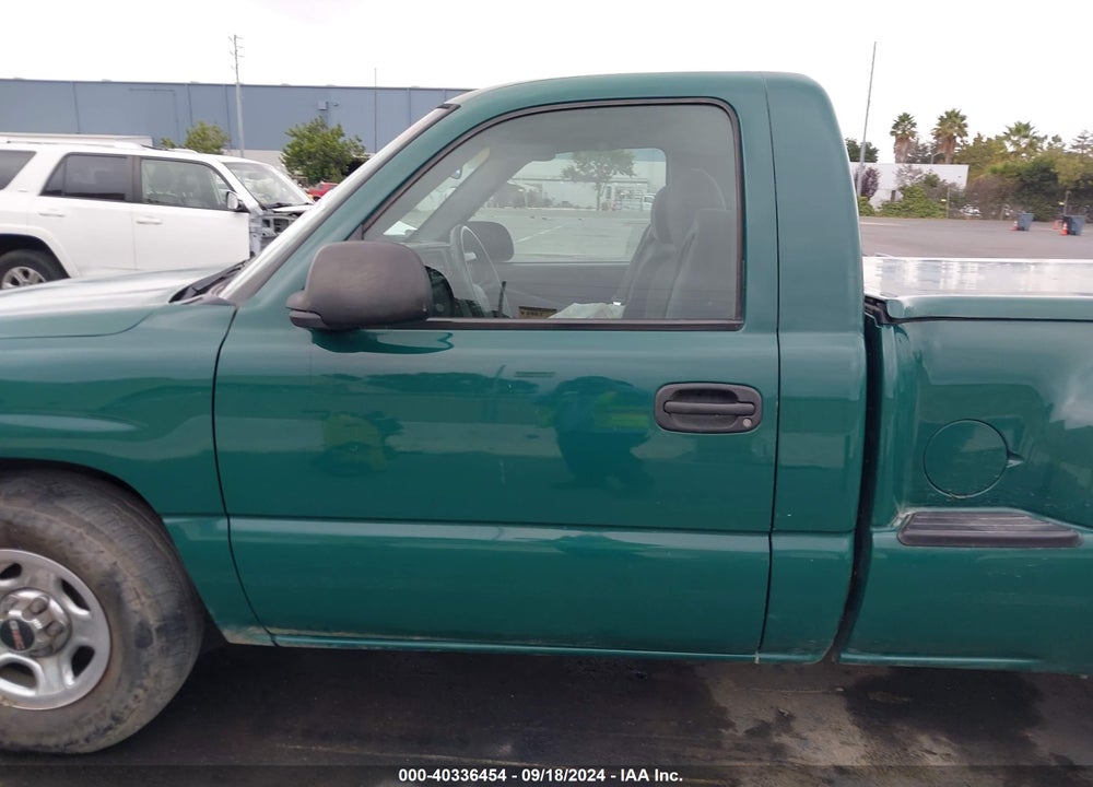 2001 GMC SIERRA 1500 SL VIN: 1GTEC14V91Z195084