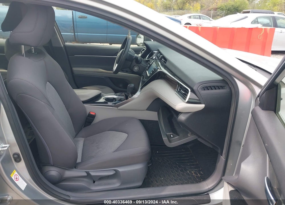 2018 TOYOTA CAMRY LE VIN: JTNB11HK1J3045994